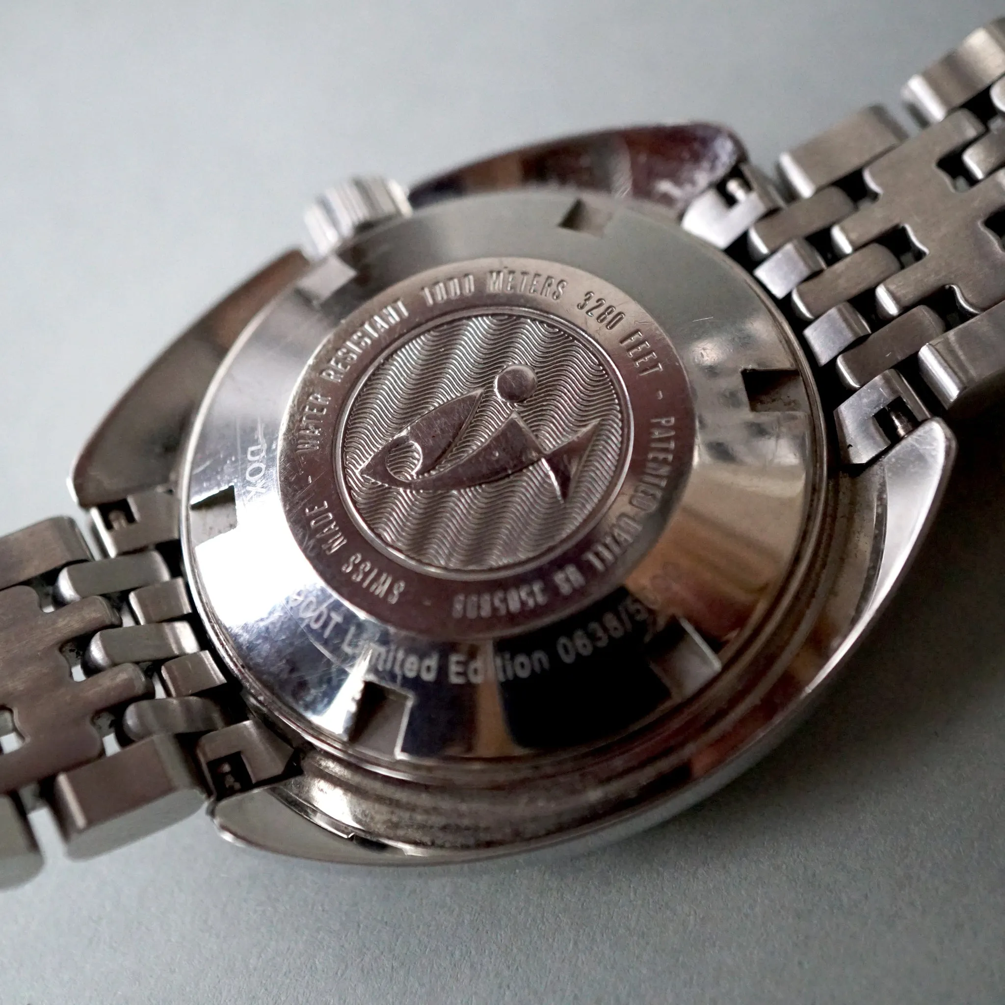 2010 DOXA SUB 1000T PROFESSIONAL RE-EDITION ORANGE DIVER WATCH