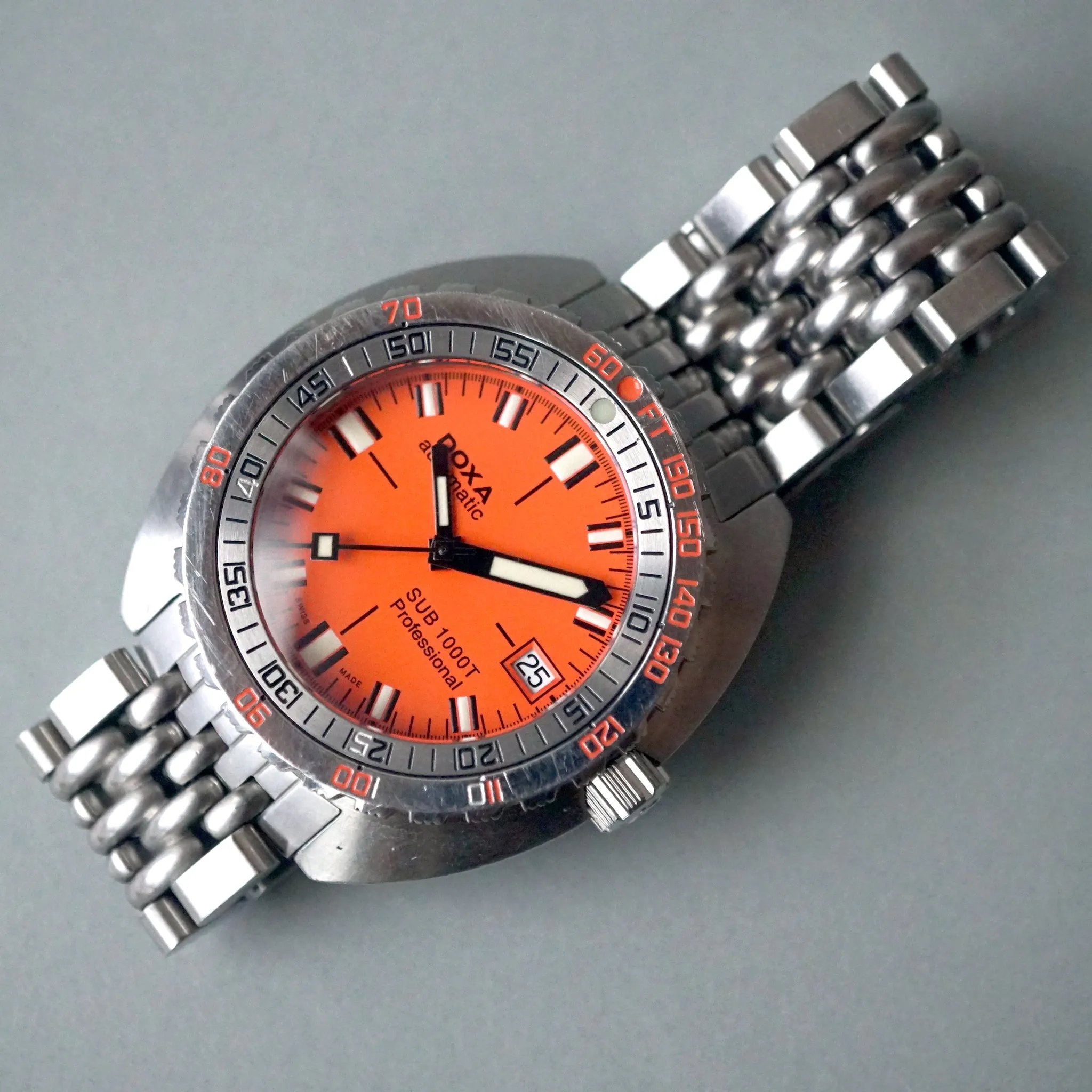 2010 DOXA SUB 1000T PROFESSIONAL RE-EDITION ORANGE DIVER WATCH