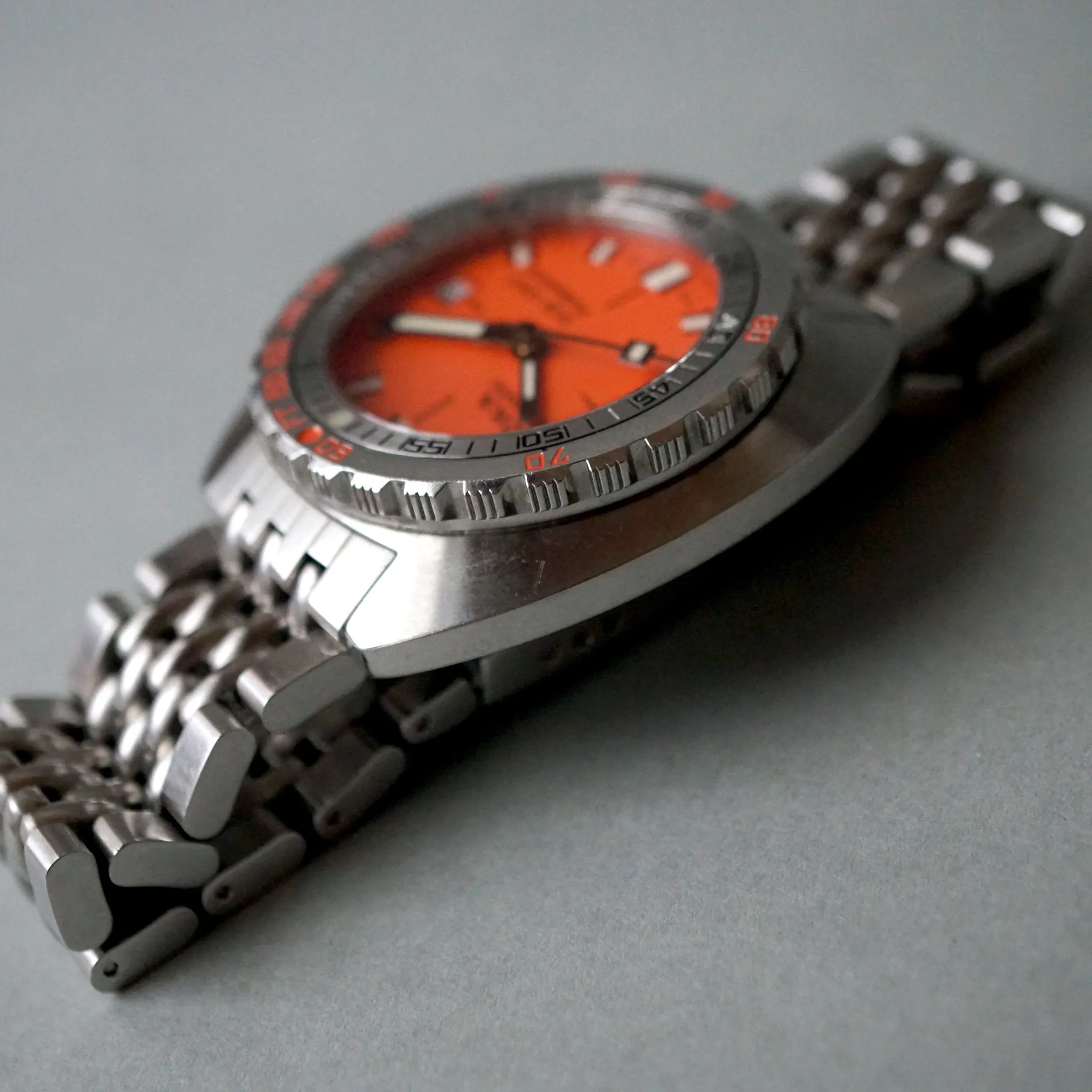 2010 DOXA SUB 1000T PROFESSIONAL RE-EDITION ORANGE DIVER WATCH