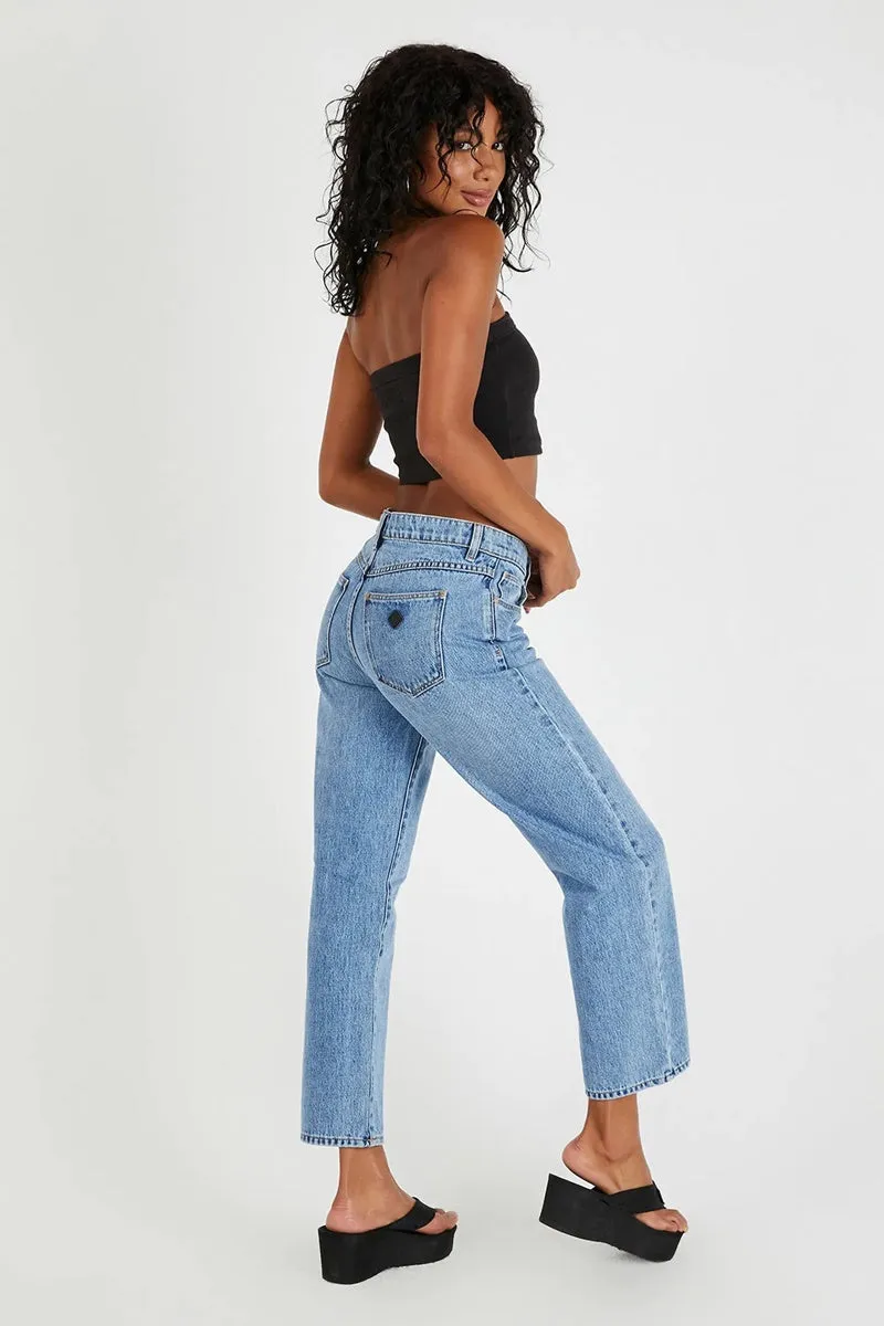 Abrand Jeans - 95 Mid Straight Scout - Vintage Blue