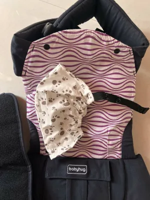 BABYHUG On The Go 2 in 1 baby carrier