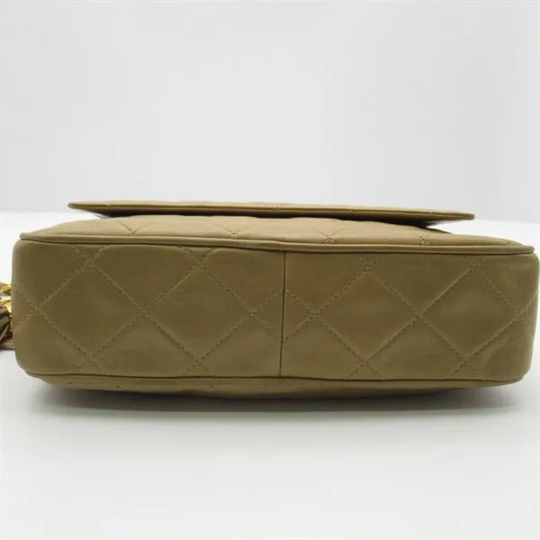 Chanel CC Matelasse Camera Bag  Leather Crossbody Bag in Good condition