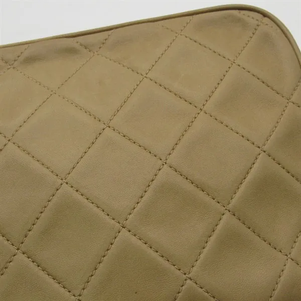 Chanel CC Matelasse Camera Bag  Leather Crossbody Bag in Good condition