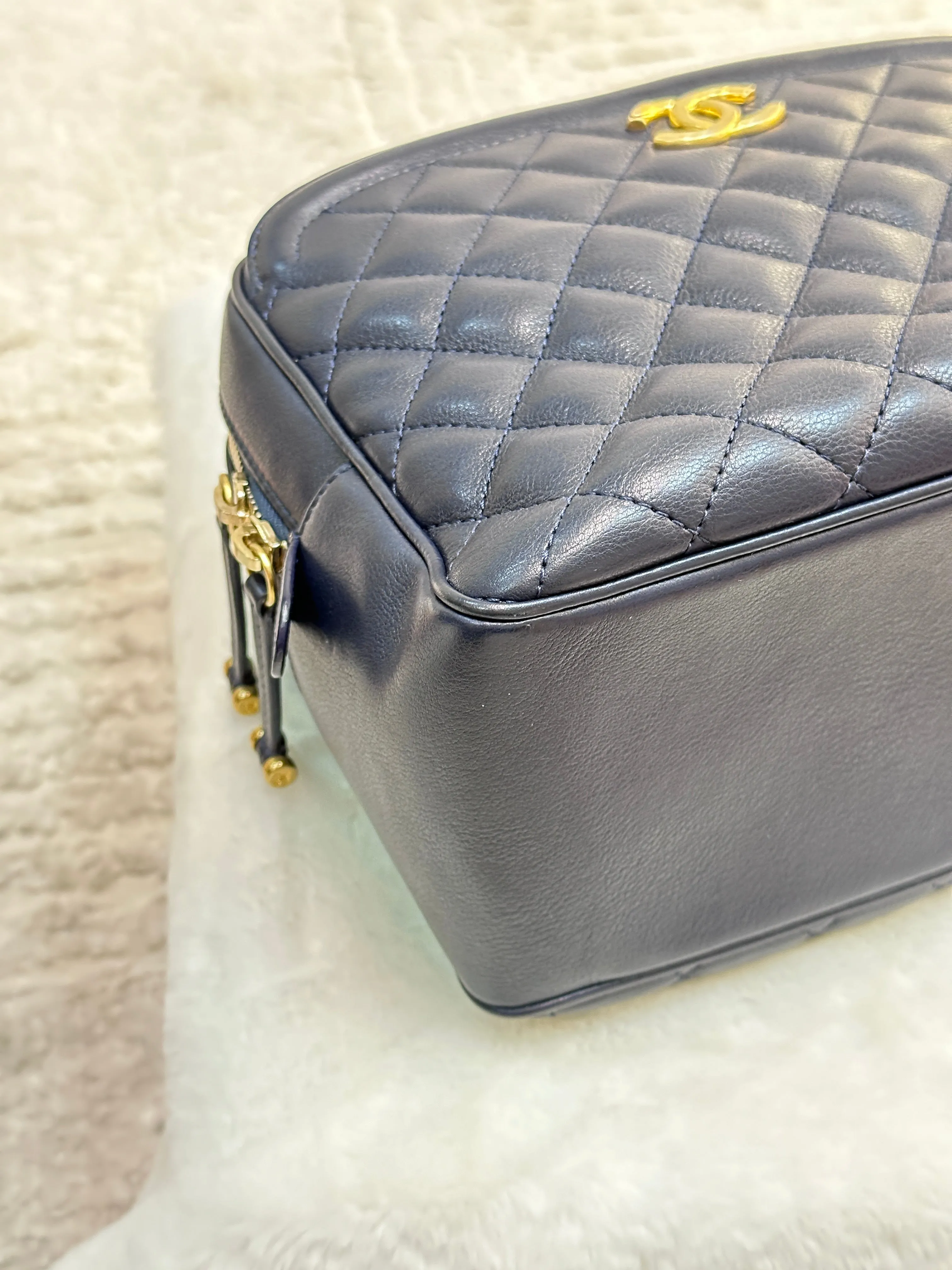 Chanel CC Top Handle Vanity Case Quilted Calfskin Small