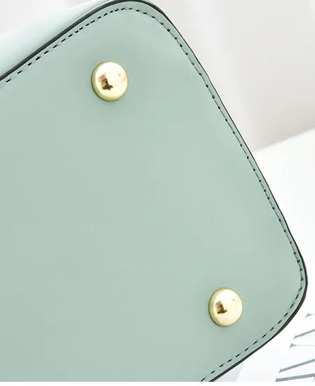 City Flair Bucket Bag
