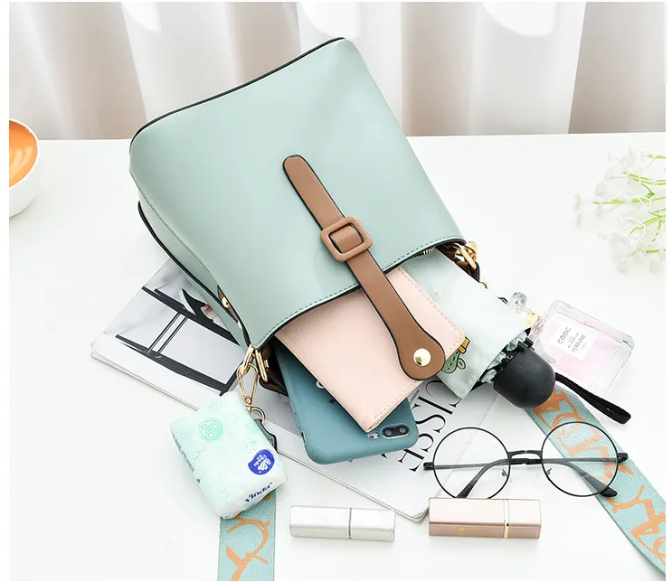 City Flair Bucket Bag