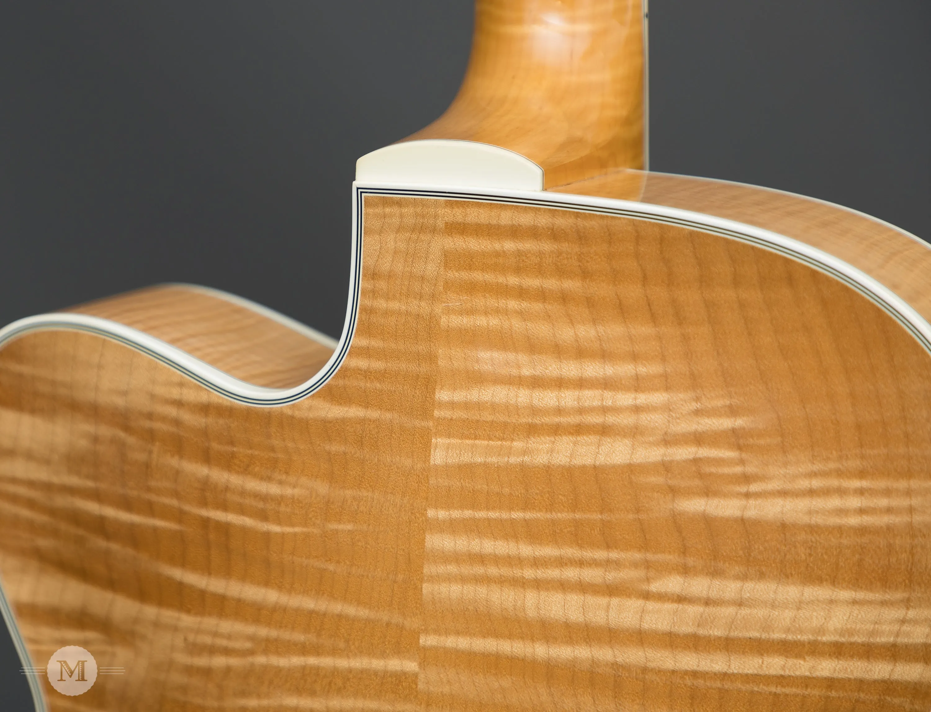 Collings Guitars - 2001 AT-17 Archtop Blonde - Used