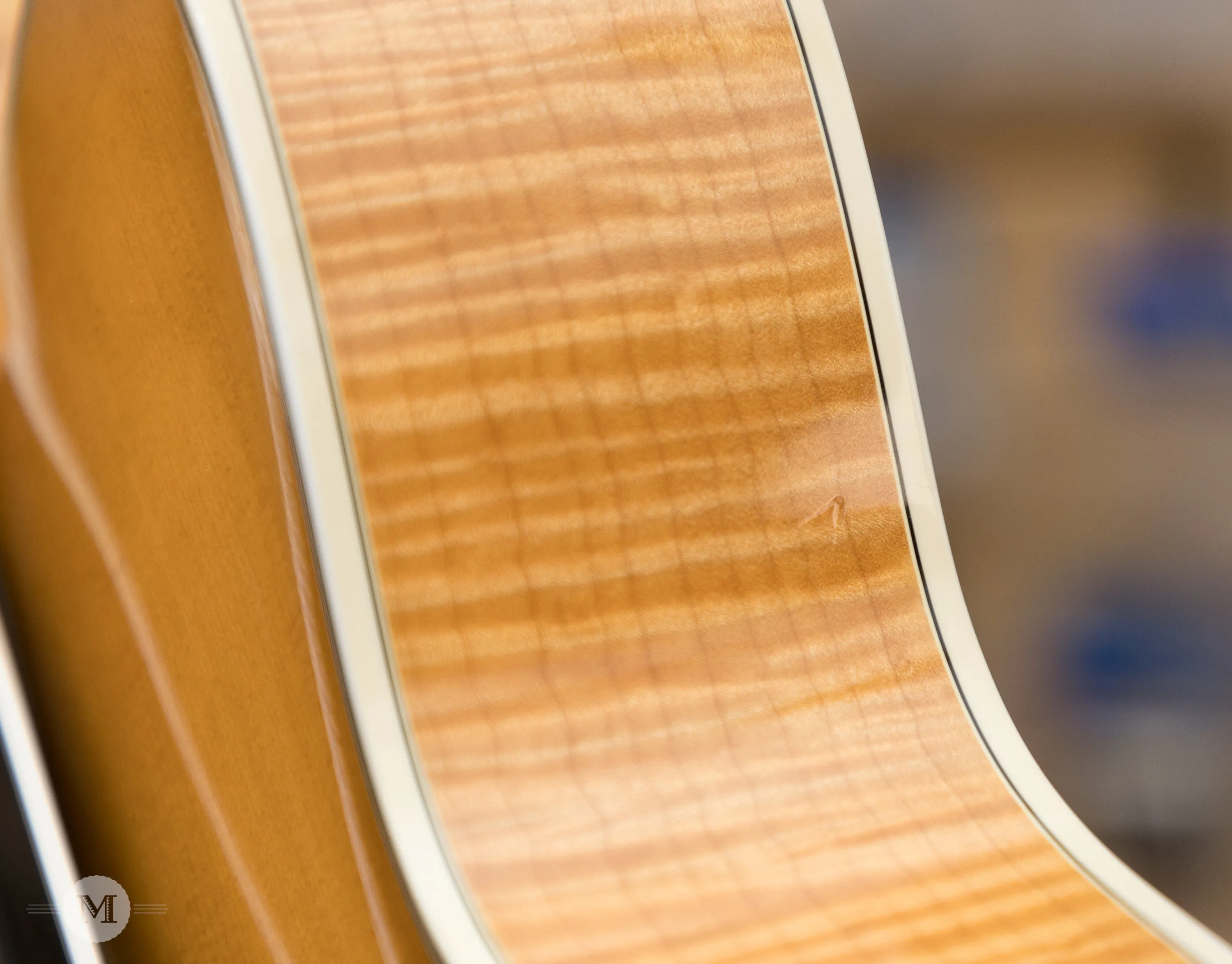 Collings Guitars - 2001 AT-17 Archtop Blonde - Used