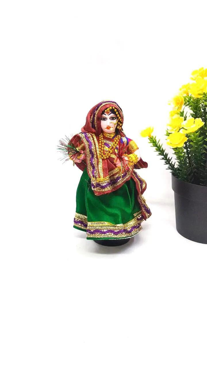 Designer Handcrafted Dolls Excellent Craftsmanship Fancy Décor Tamrapatra