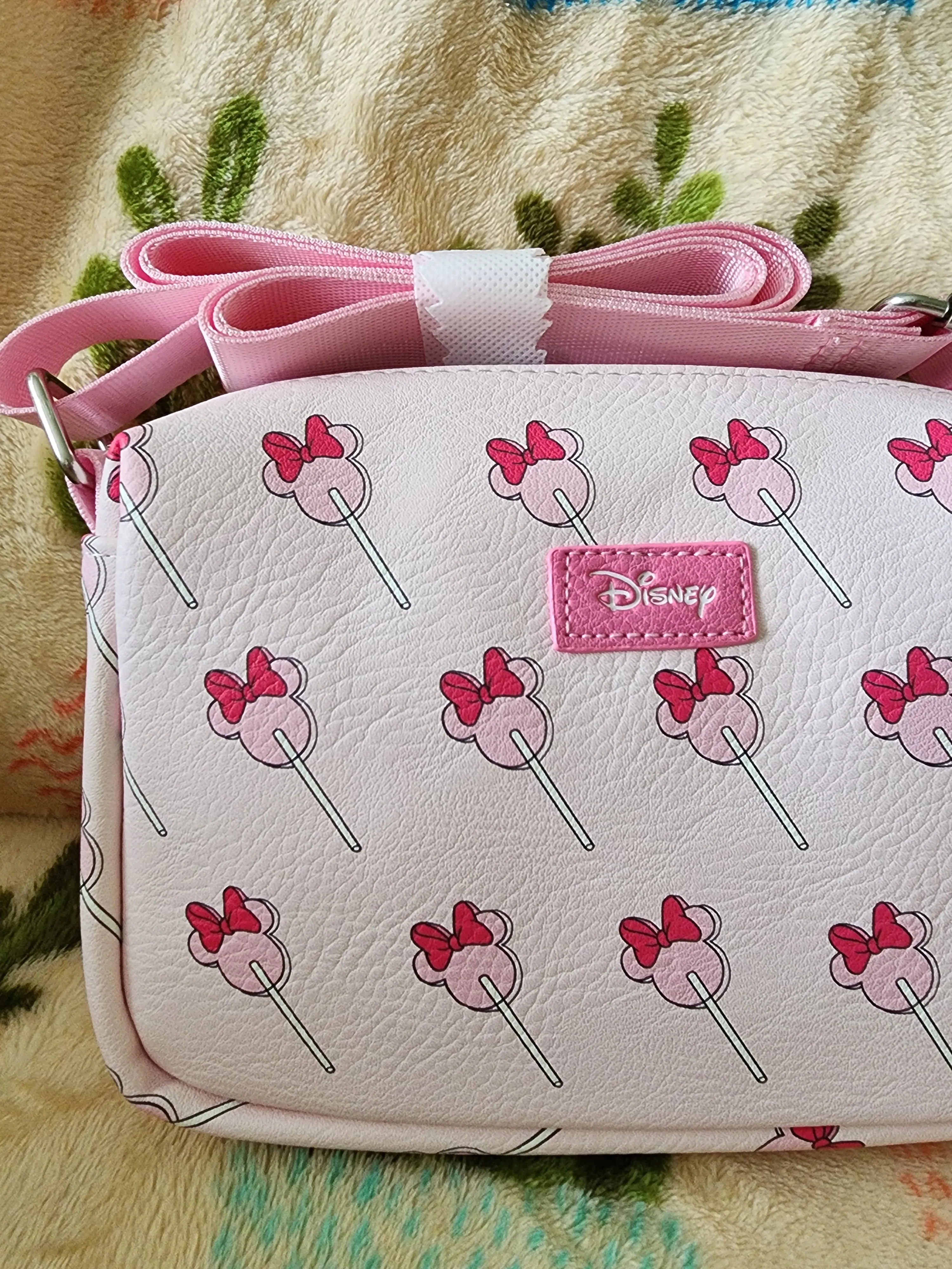 Disney Minnie Mouse Crossbody Bag