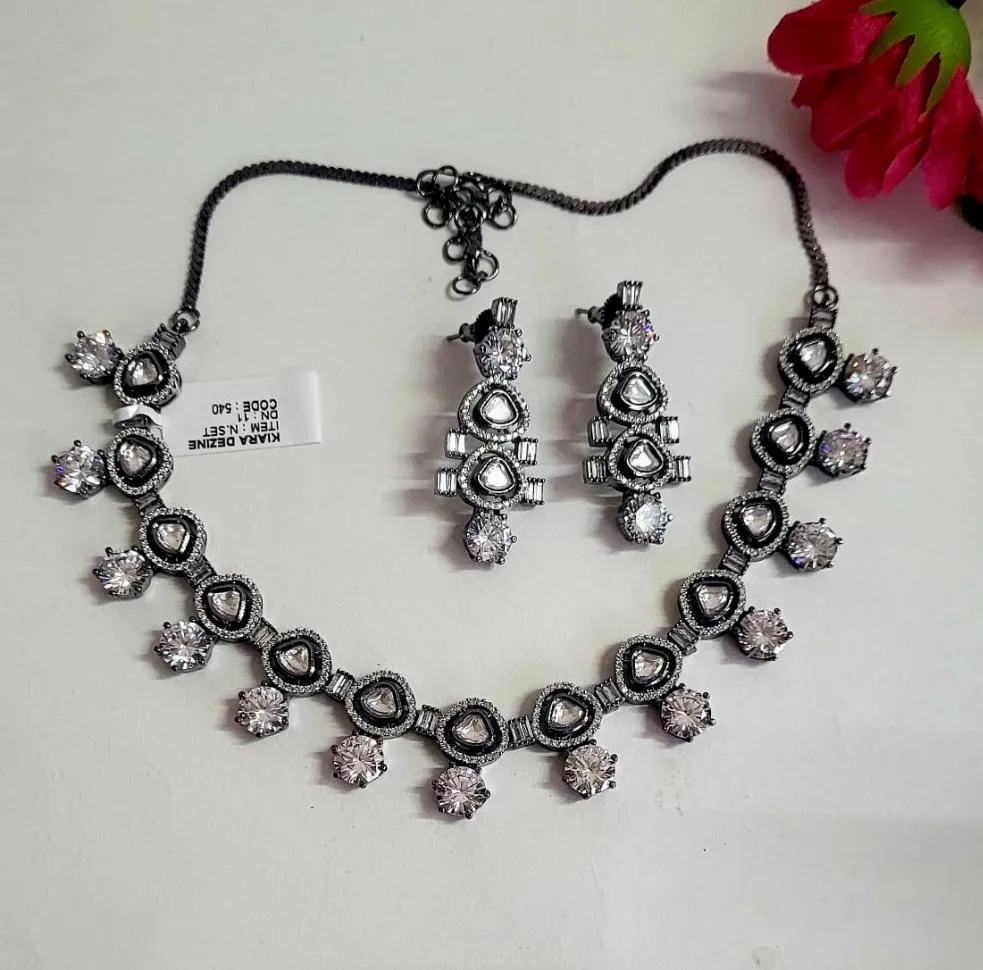Gemzlane Fusion Victorian Kundan Diamond Necklace Set