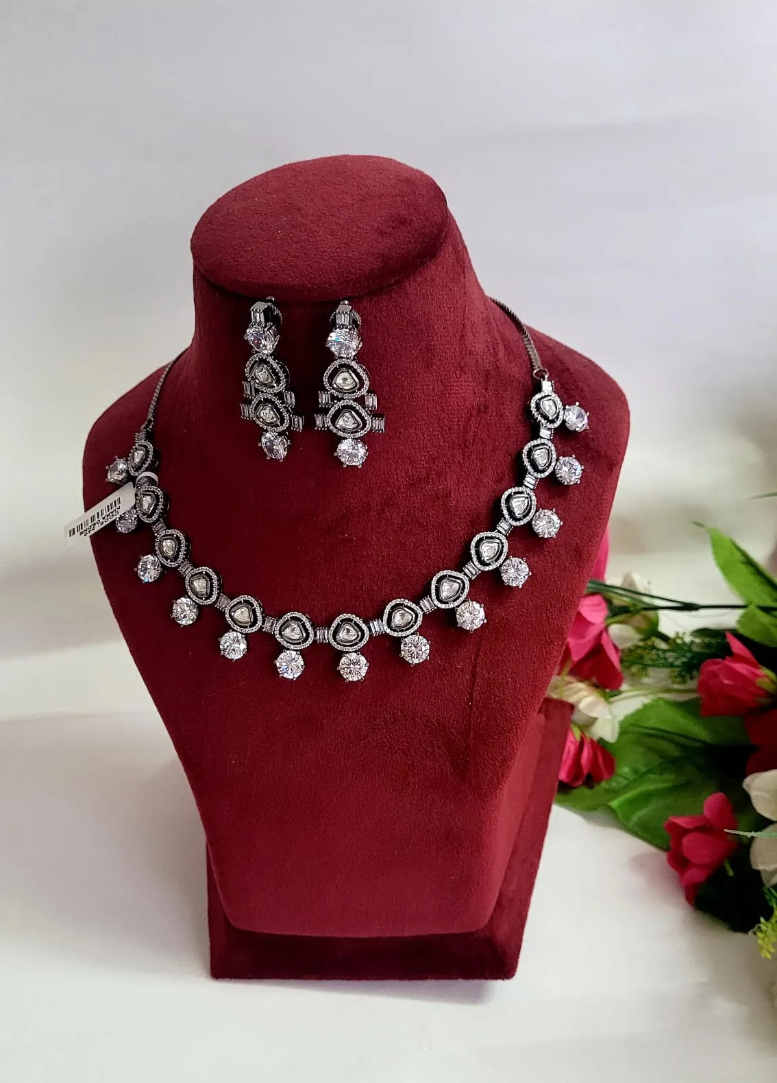 Gemzlane Fusion Victorian Kundan Diamond Necklace Set