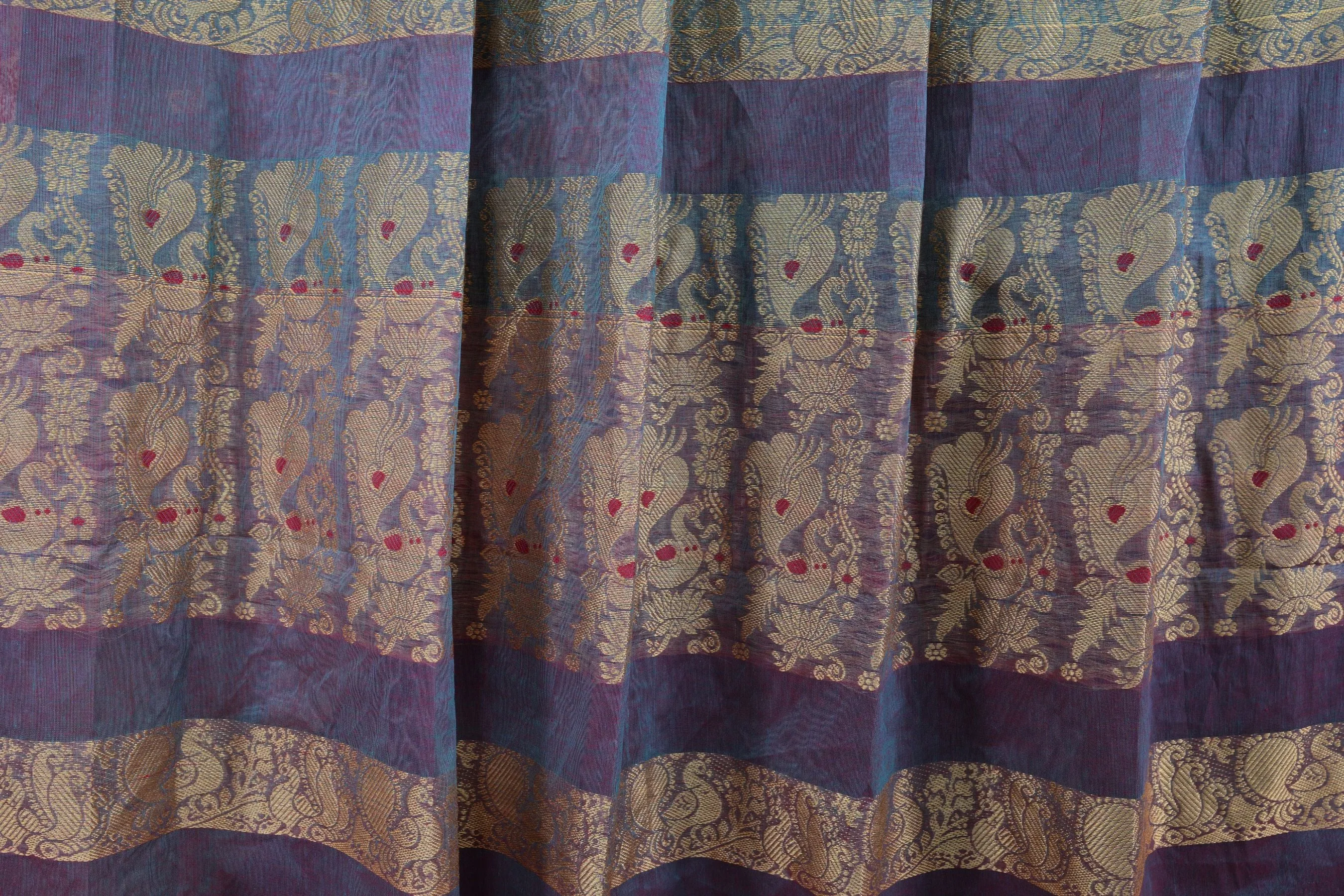 Graceful 6.75 Yard Cotton Saree - Elegance & Traditional Craftsmanship