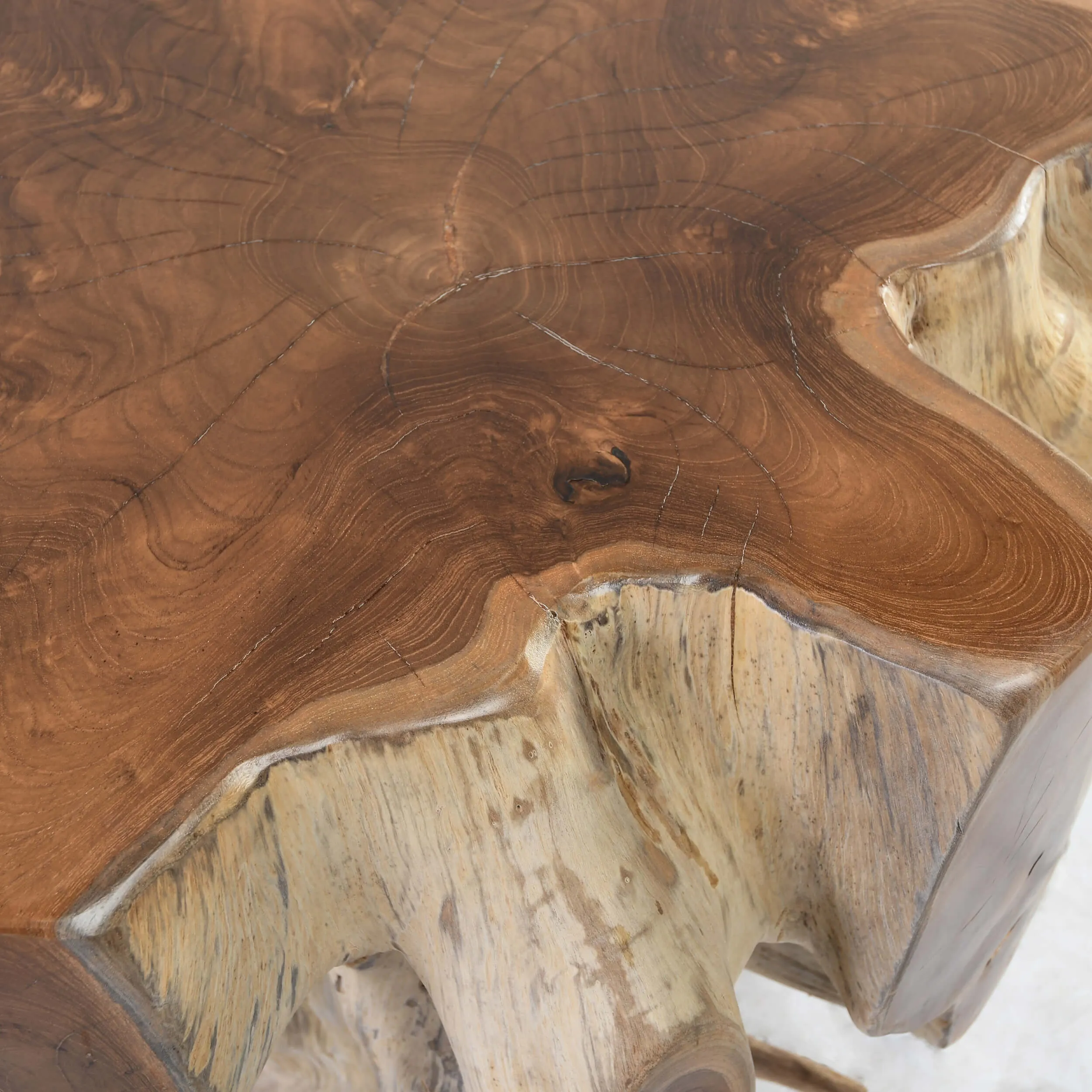 Groot End Table