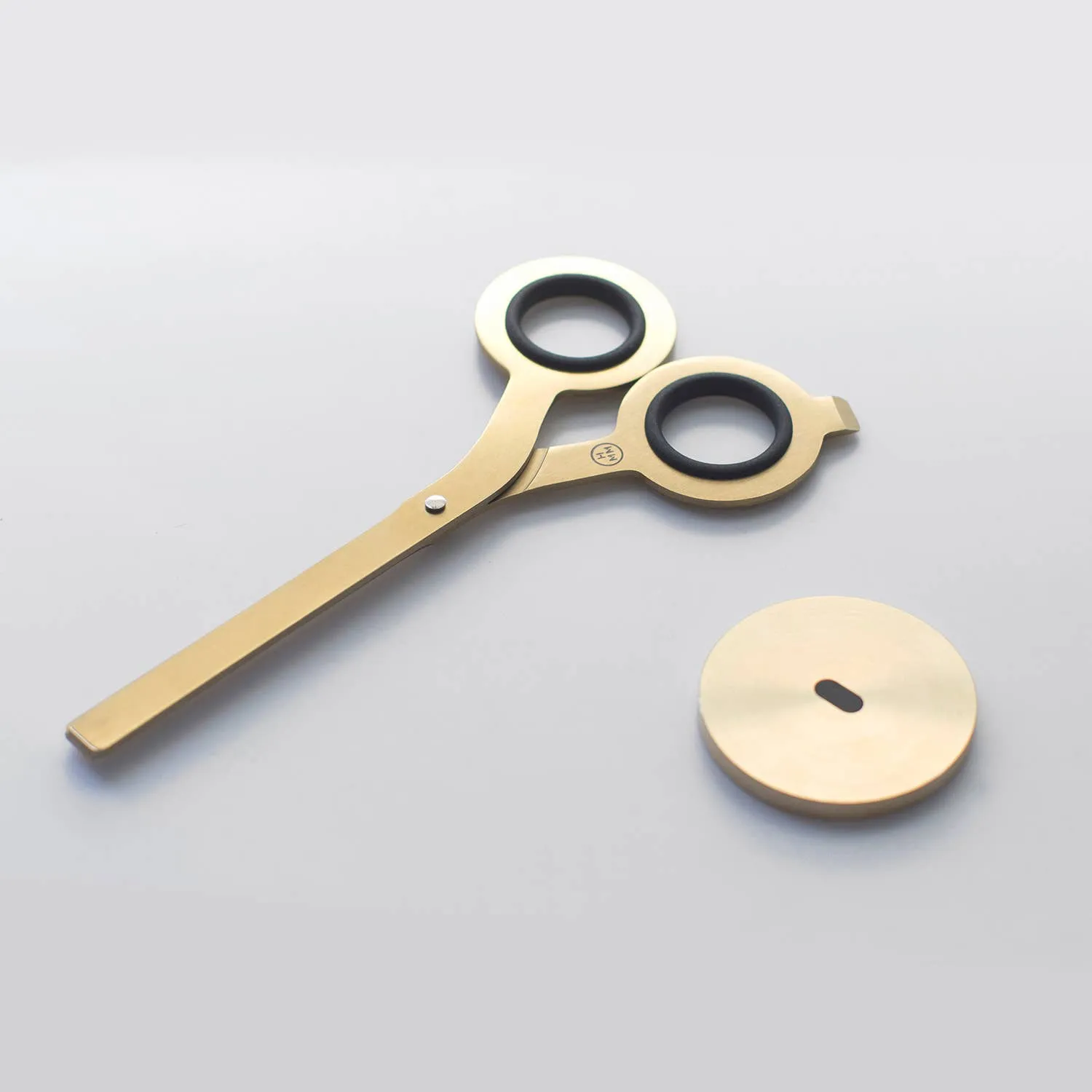 HMM Gold Scissors with Base