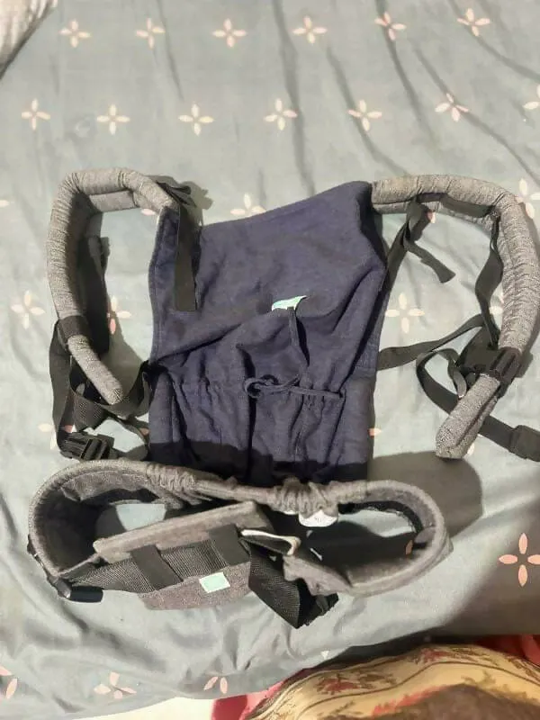 KOL KOL Adjustable Baby Carrier with Backrest and Hood