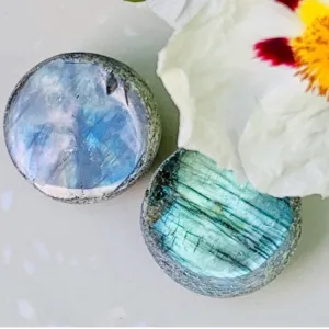 Labradorite Window
