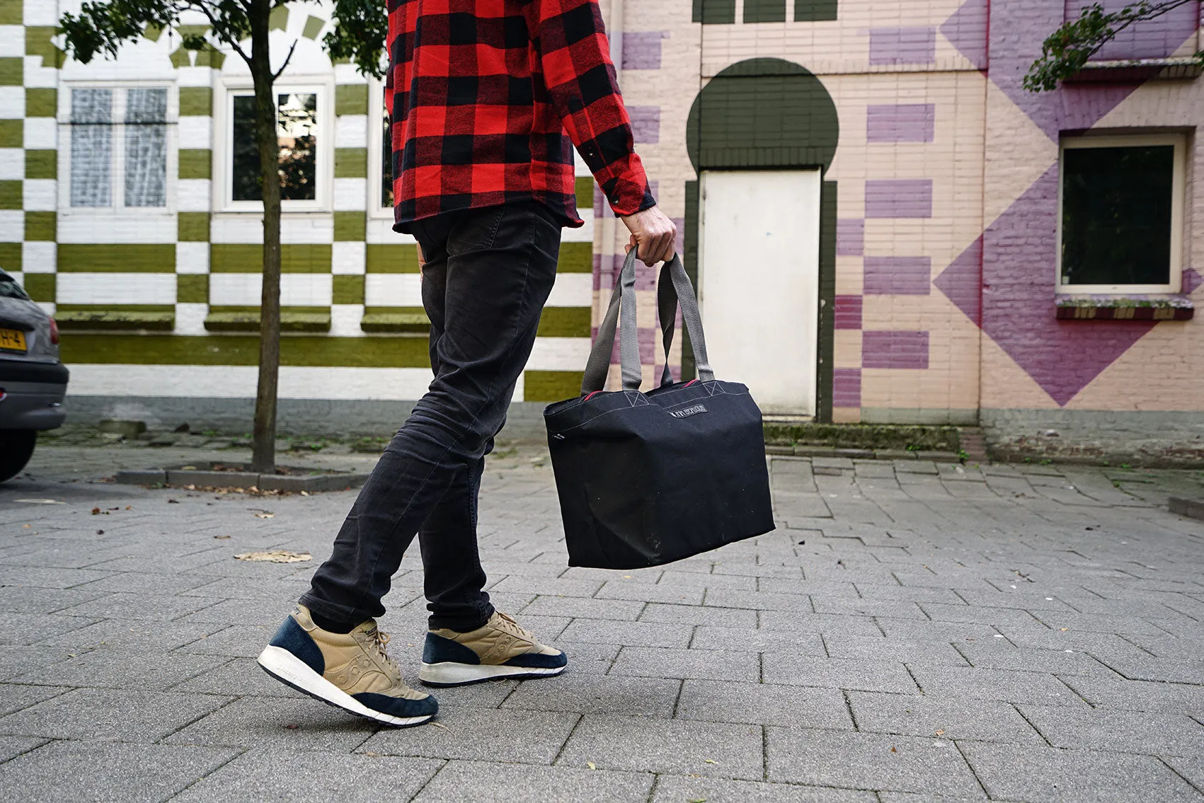 Mr. Serious shopper