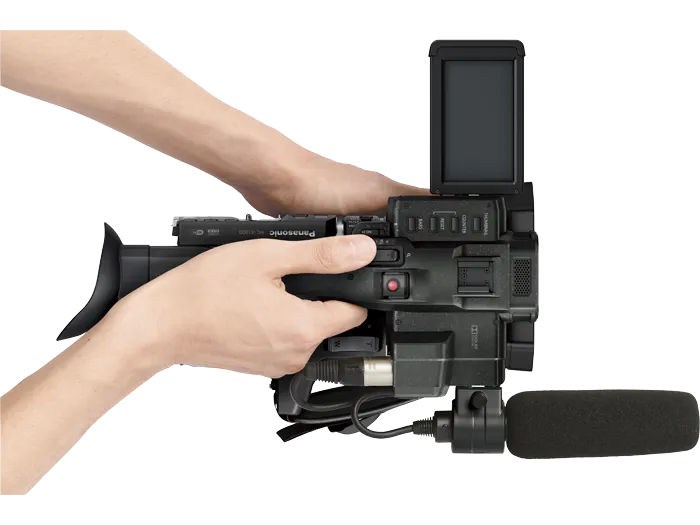 Panasonic HC-X1000 4K DCI/Ultra HD/Full HD Camcorder w/ 64GB Memory Card Deluxe Bundle