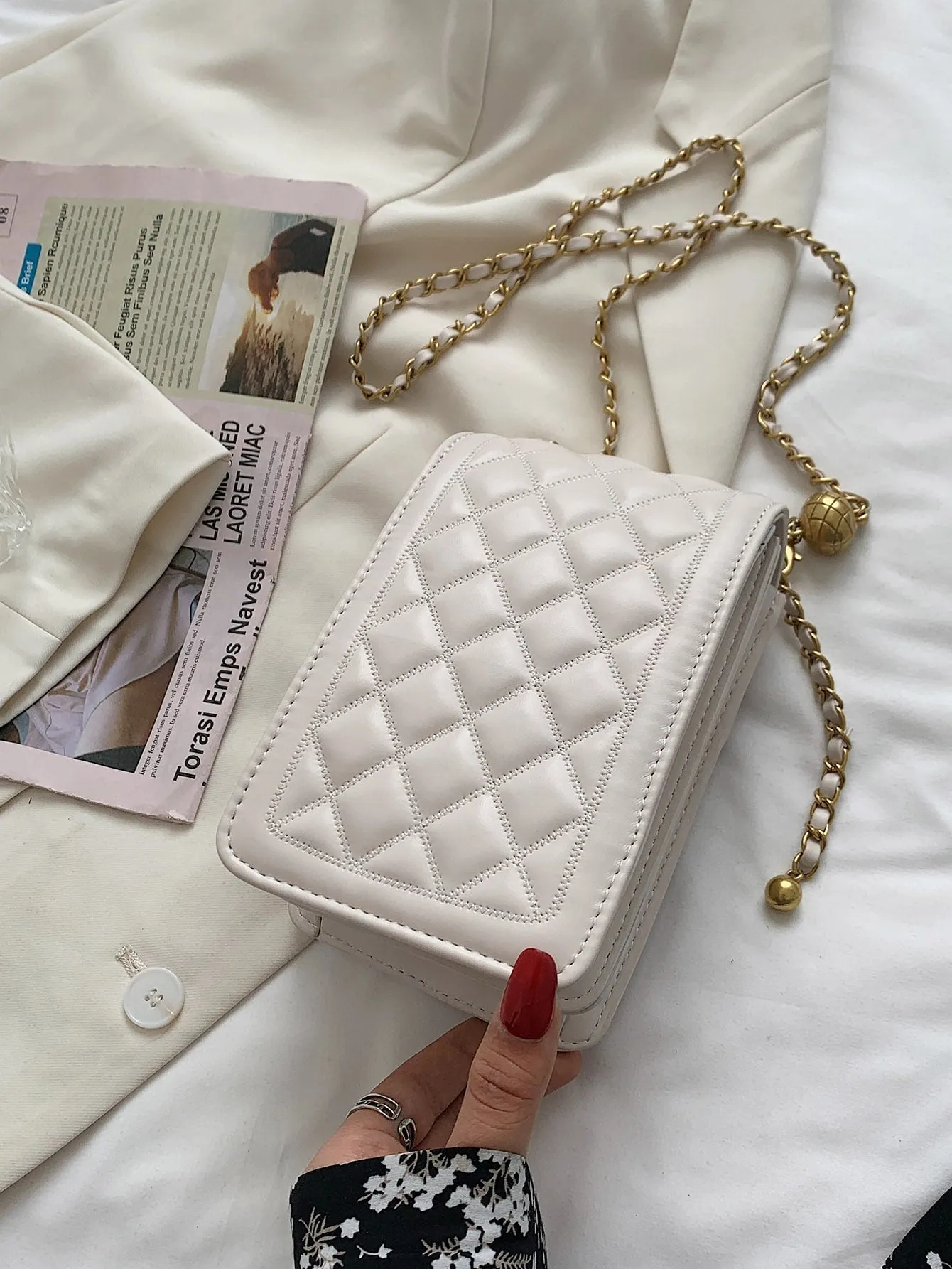 Quilted Chain Crossbody Bag