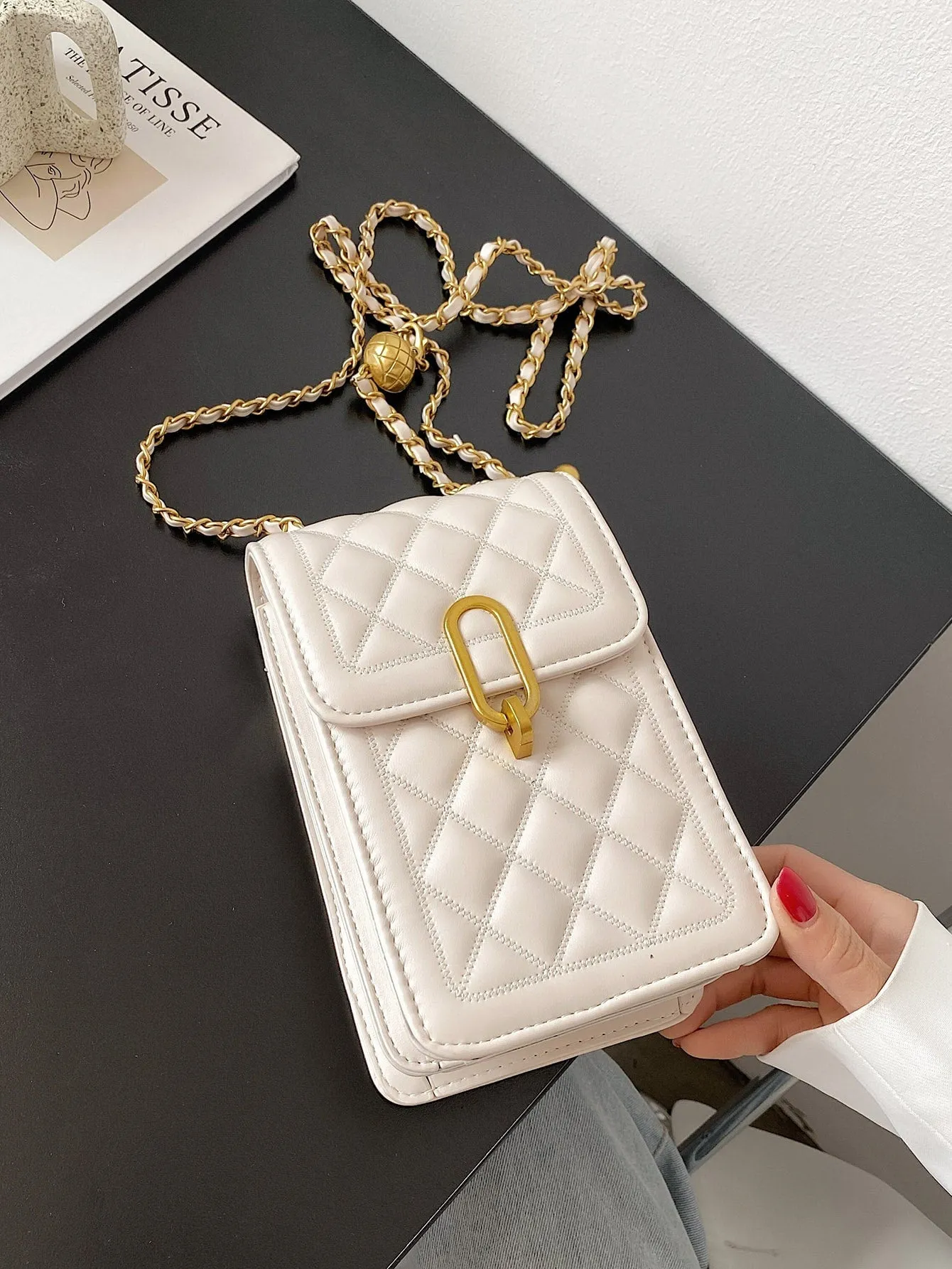 Quilted Chain Crossbody Bag
