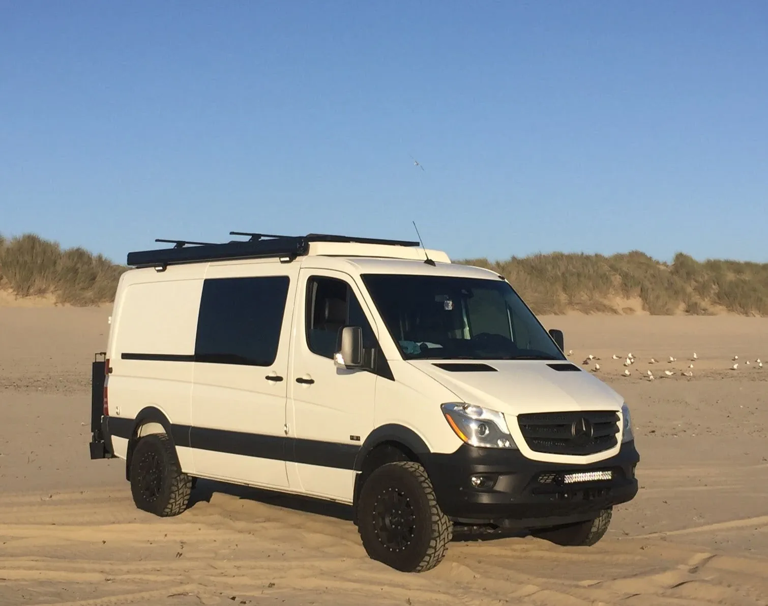 RB Touring JH - Pop Top - 144" 4x4
