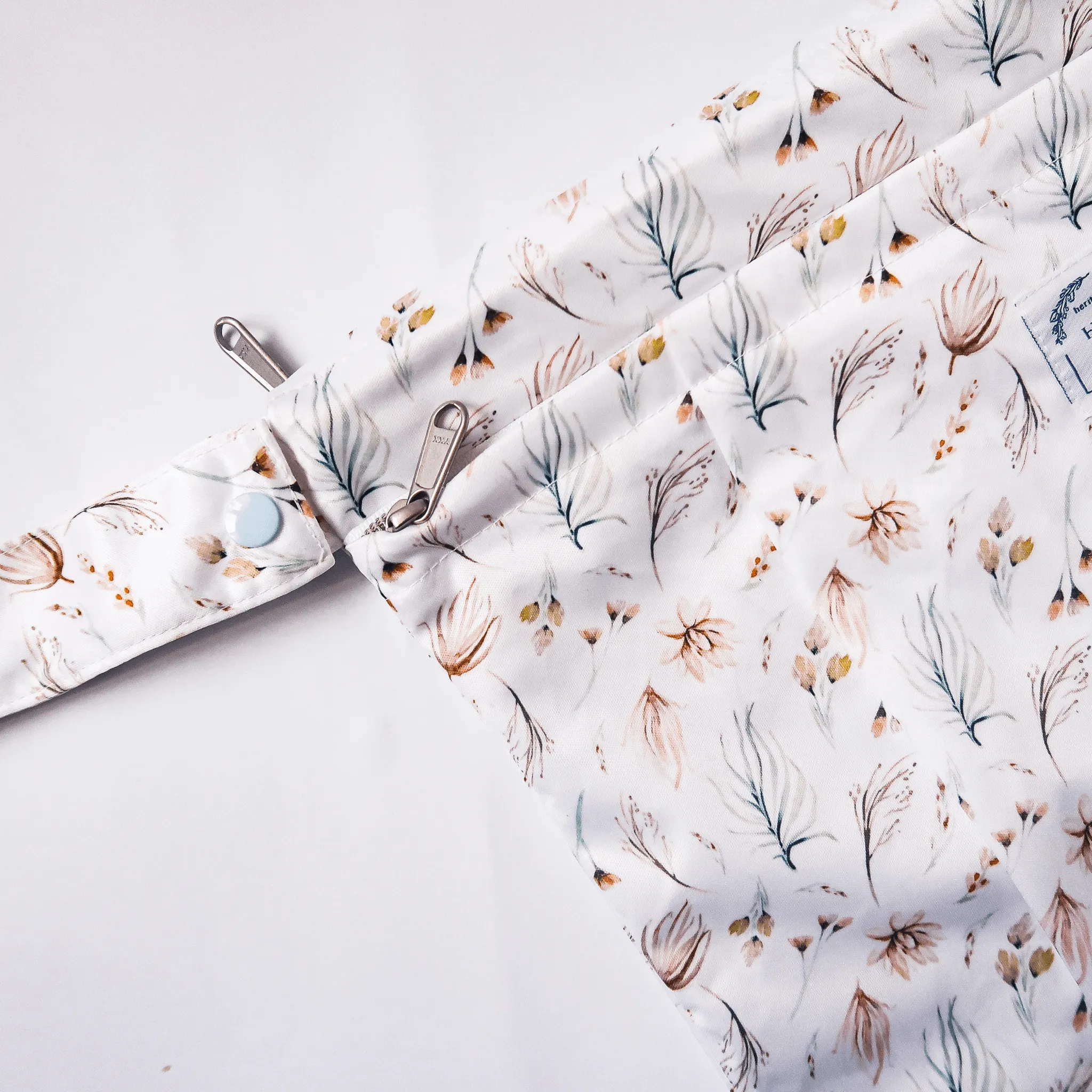 Reusable Wetbag Dainty Meadow