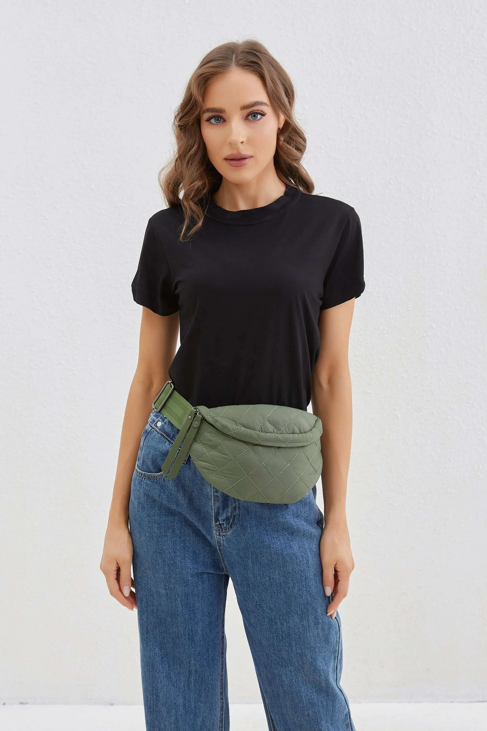 ROAMER Puffer Sling Bag