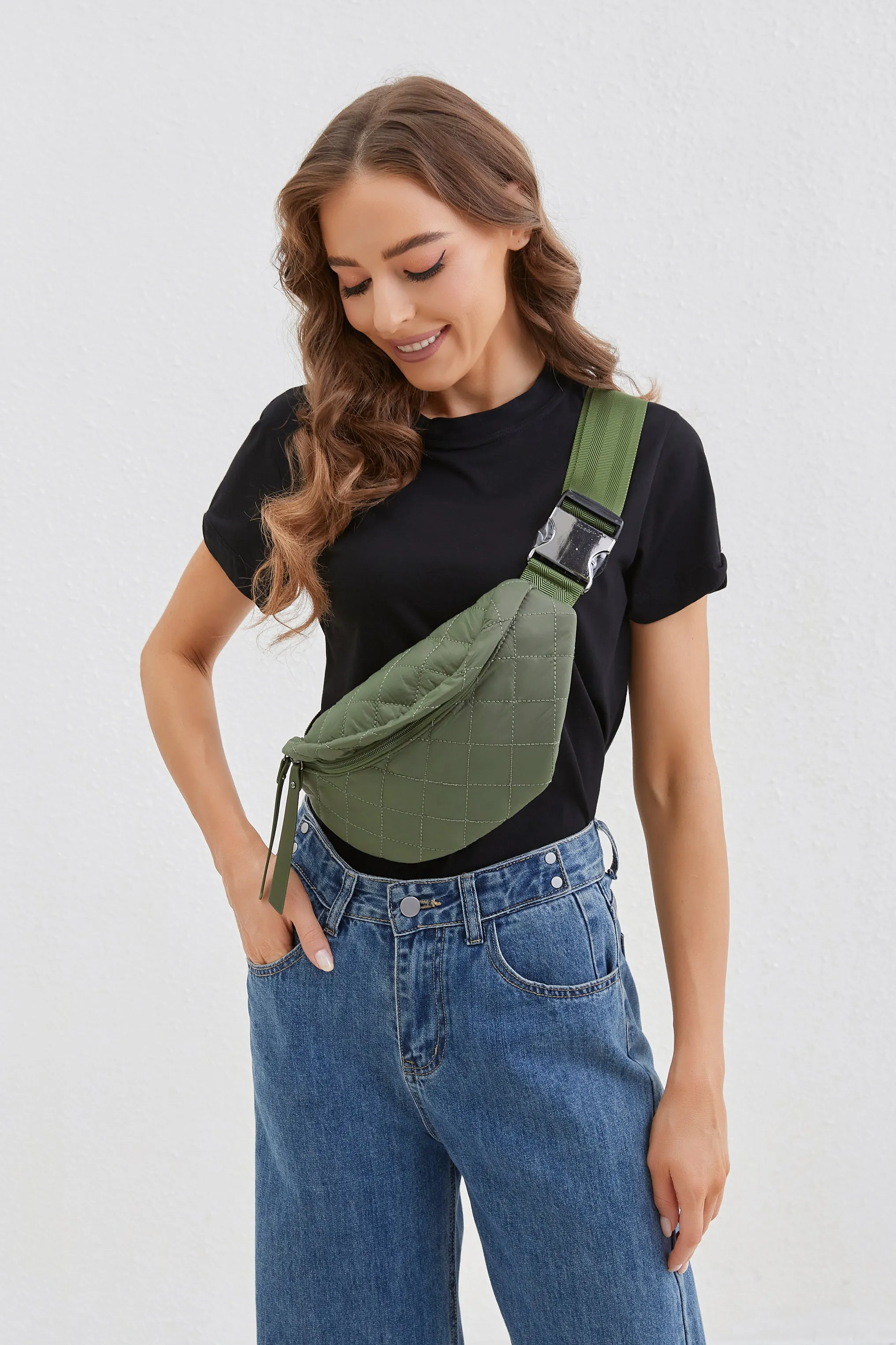 ROAMER Puffer Sling Bag
