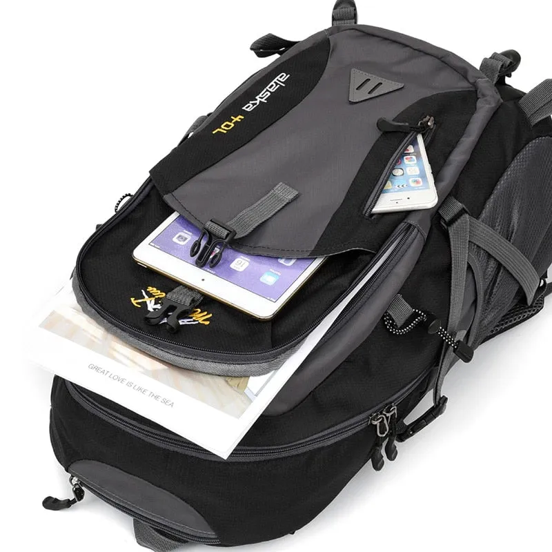Unisex Waterproof Travel Climbing Backpack